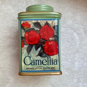 Oneida Vintage Label Camellia ceramic canister container